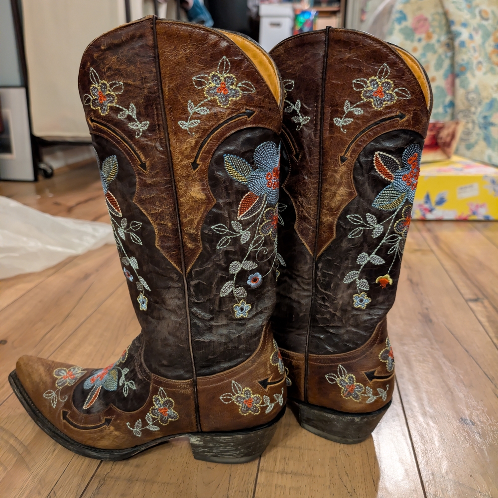Old Gringo Floral Embroidered Heeled Boots - image 2